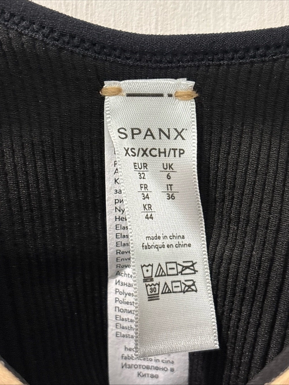 Spanx Women’s Breast Of Both Worlds Reversible Comfort Bra XS Beige/Black NWT - Picture 4 of 8